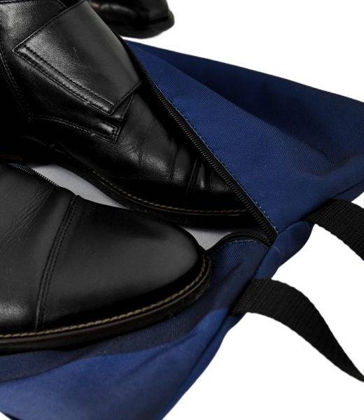 Housses de chaussures sur-mesure en sublimation – Un accessoire de qualité pour sublimer vos costumes et préserver vos chaussures.